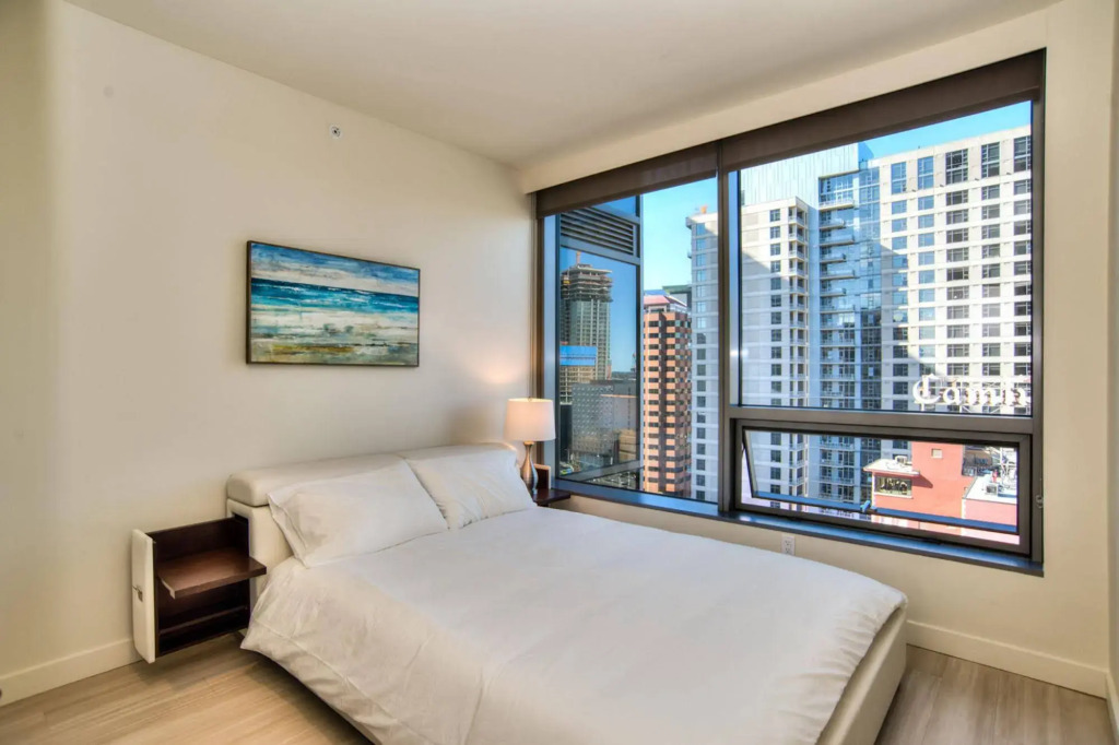 Furnished Apartments on Pine Street