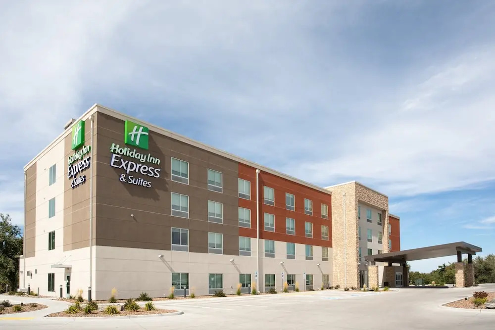 Holiday Inn Express & Suites - Sterling by IHG