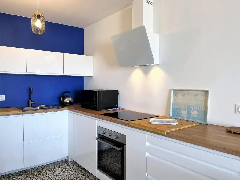 Appartement Le Lavandou, 3 pièces, 6 personnes - FR-1-251-355