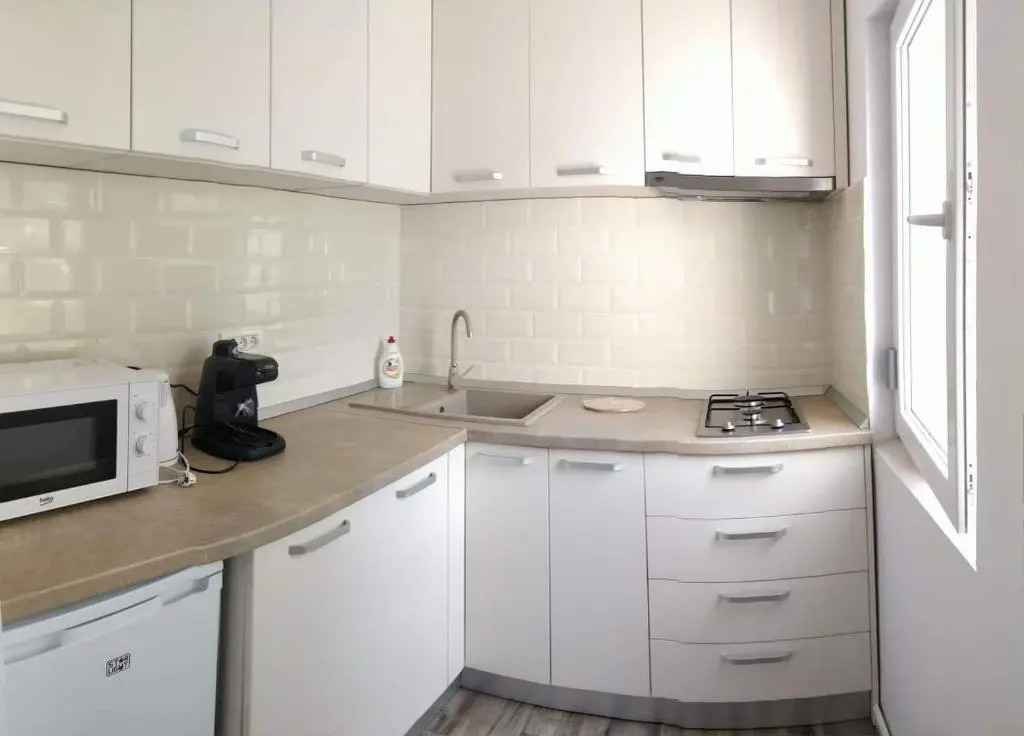 Tomis Apartment