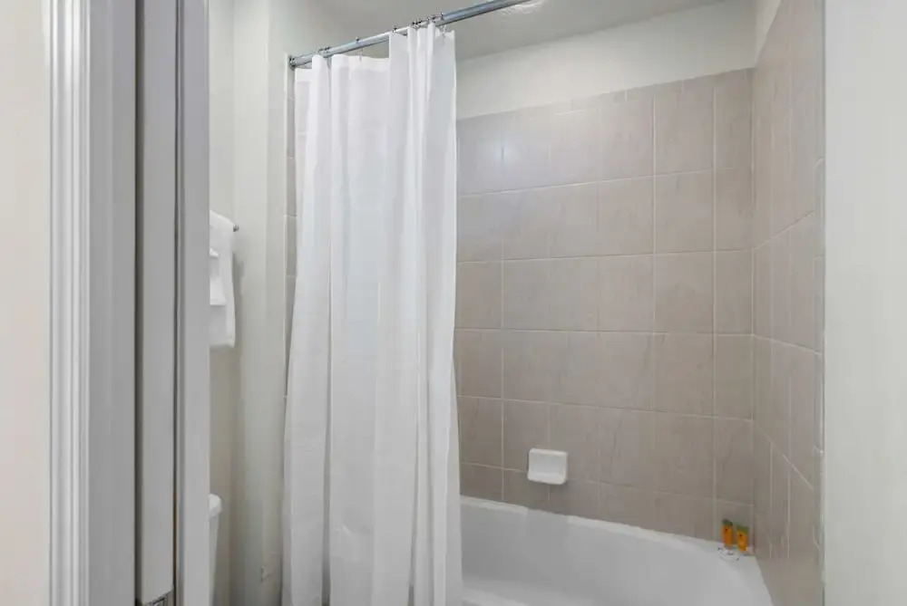 Modern 5BR Downstairs Room Pool Lazy River 2402