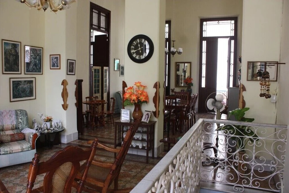 El Balcon de Marlen y Lachy