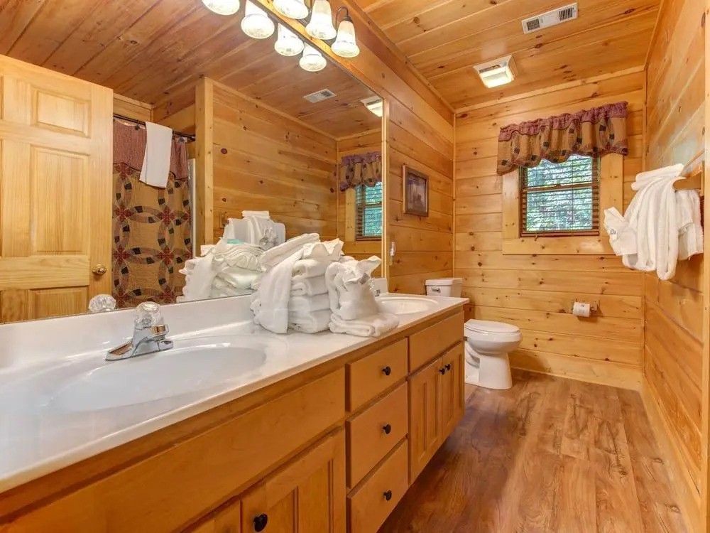 Gentle Bens Den by Jackson Mountain Homes