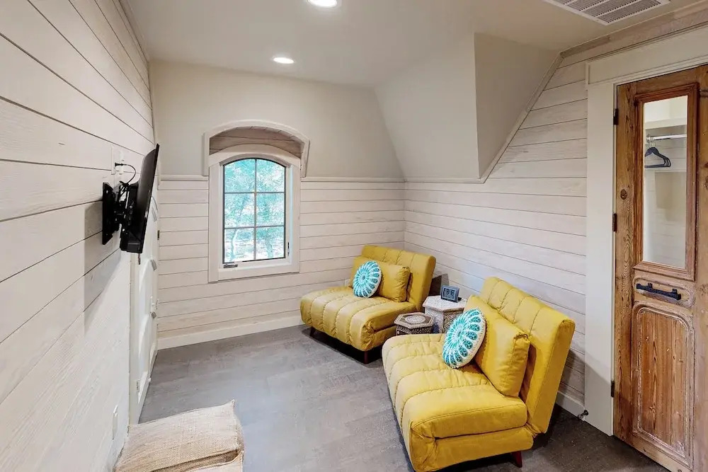 'lone Star Leisure' Condo w/ Hill Country Views
