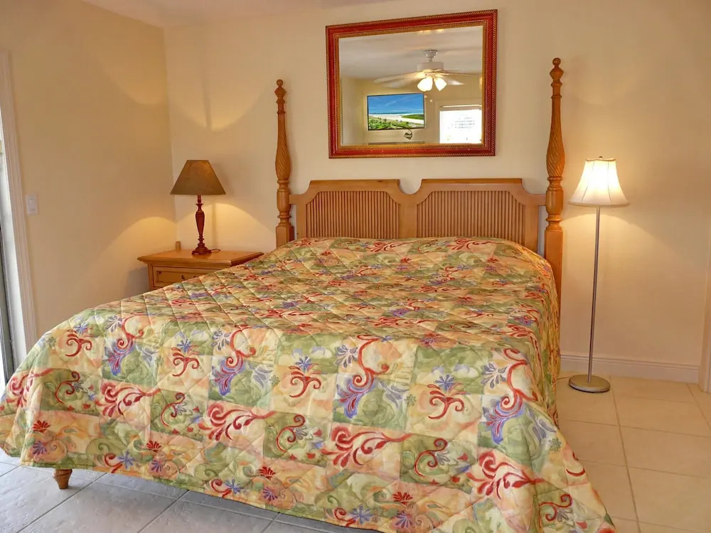 Pet-friendly waterside home with pool/steps to beach