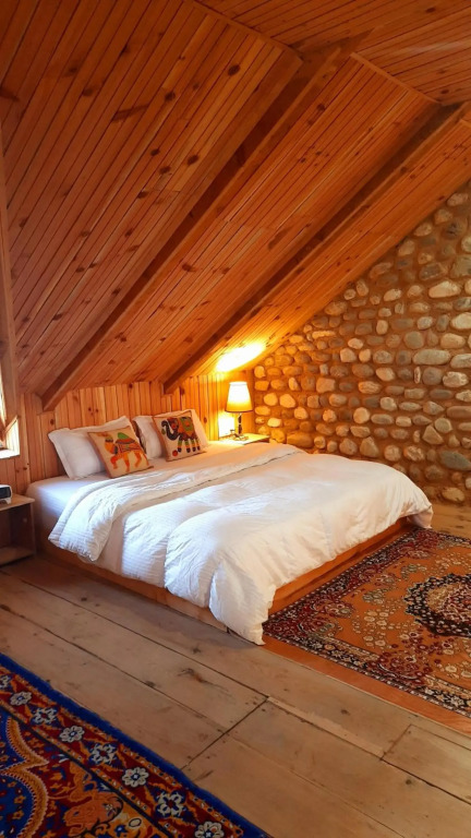 Ishan Log Huts-A boutique home stay