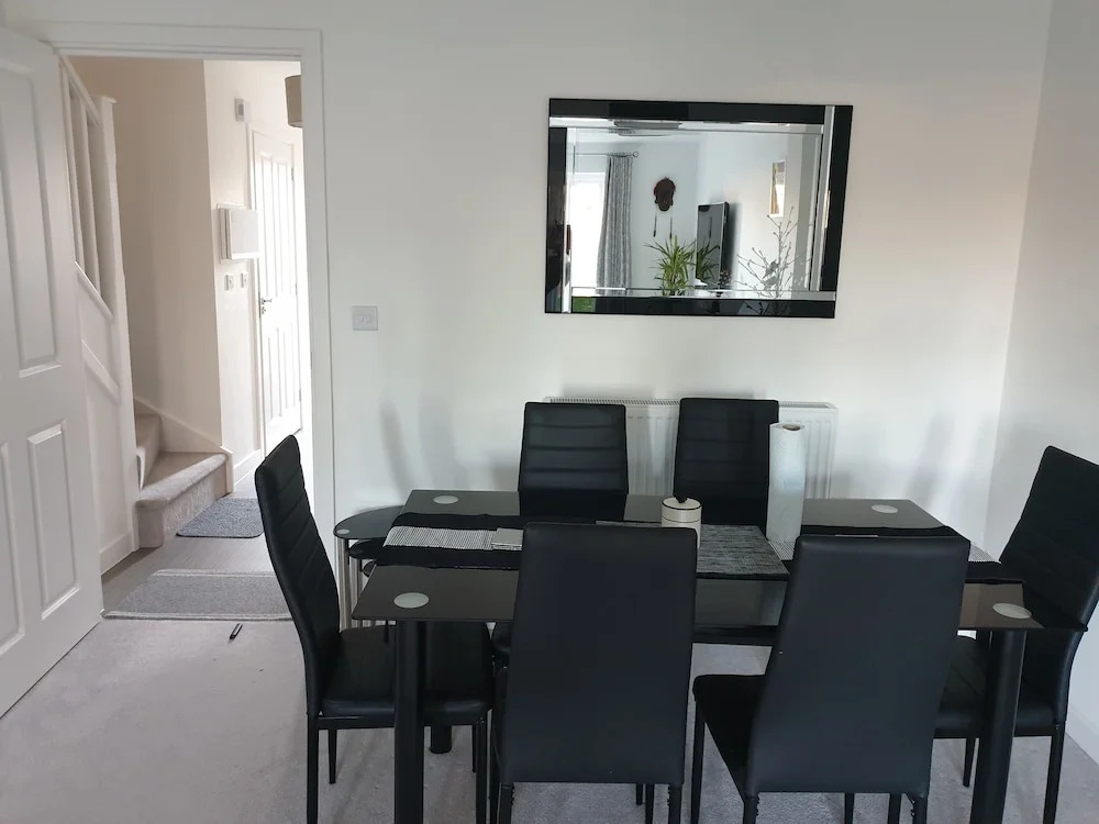 Beautiful Accommodation/prime Location