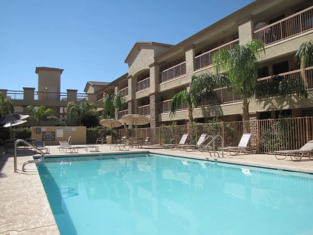 Legacy Suites Casa Grande