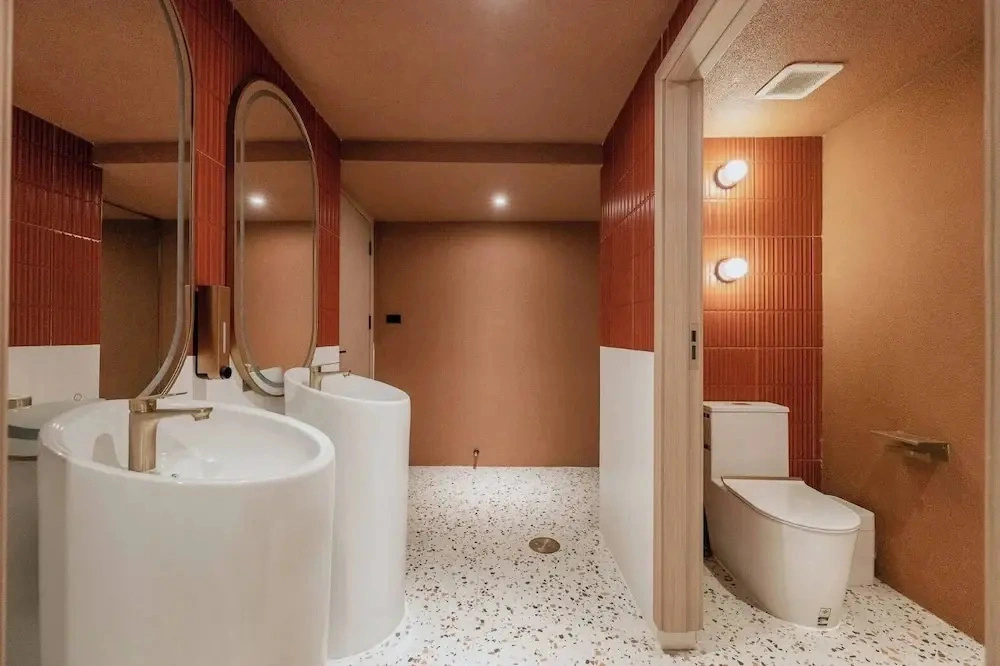 Lilybeth Hotel Pratunam