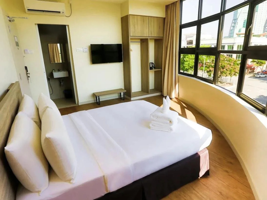 Rooms By Rocana