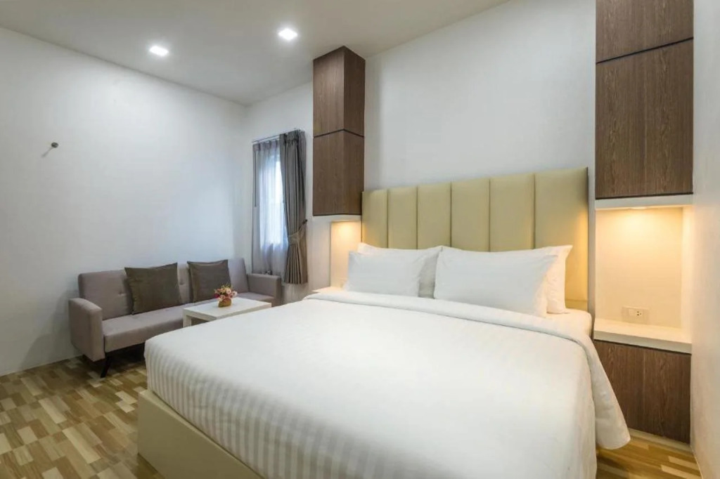 Lark Pool Villa Aonang Krabi