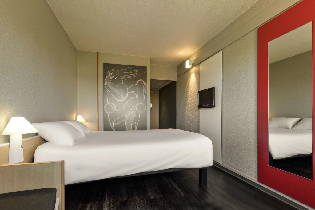 ibis Mulhouse Ile Napoleon