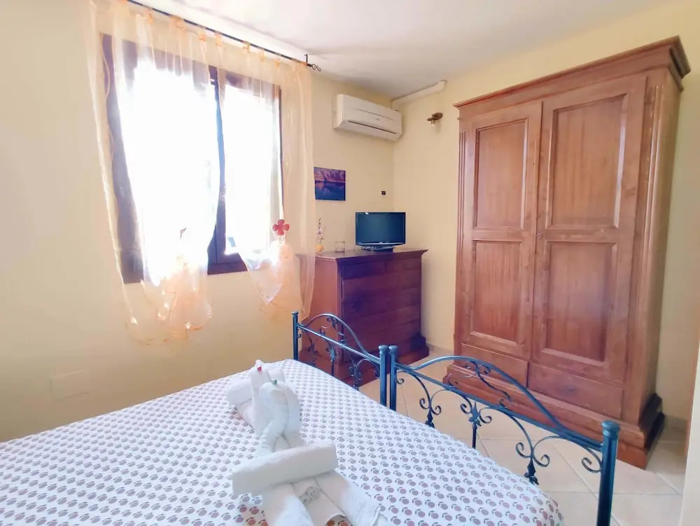 AlliPatuli Apartments