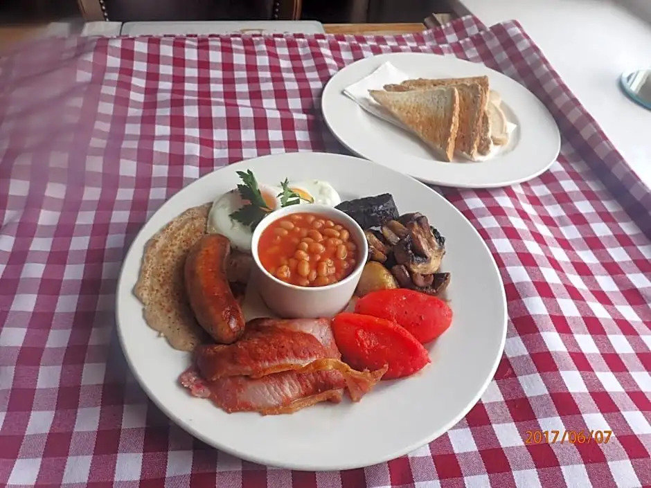 The Ladybower Inn