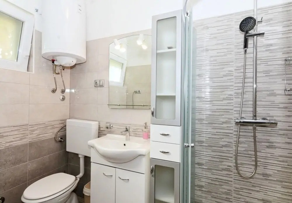 Apartments Snjeza