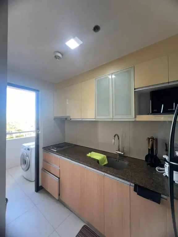 Condo Resort 1 Br by Rosenda B.