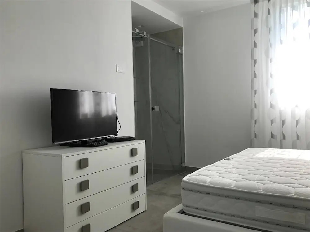 Super Villa With Private Pool in Isola Albarella by Beahost Rentals