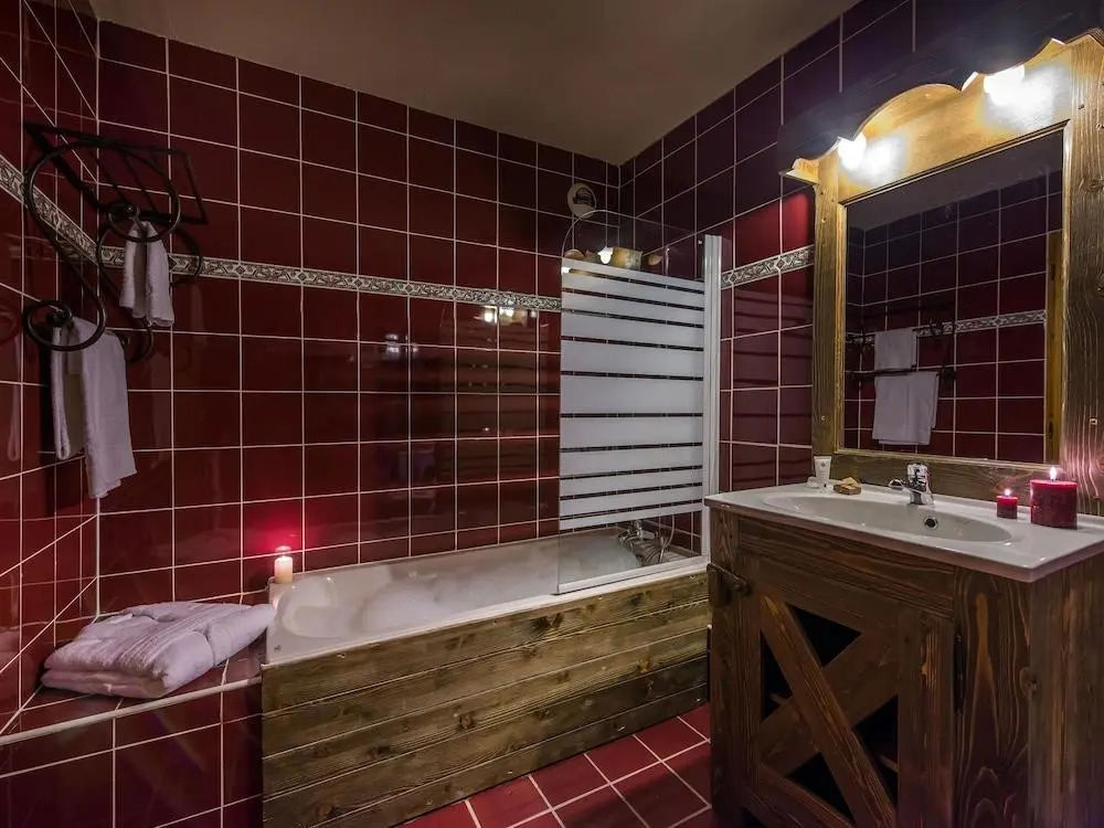 Nice Apartment Near The Slopes And Center Of Val Thorens