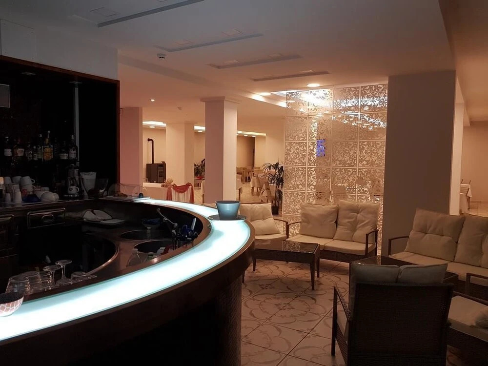 Klaton Beach Hotel