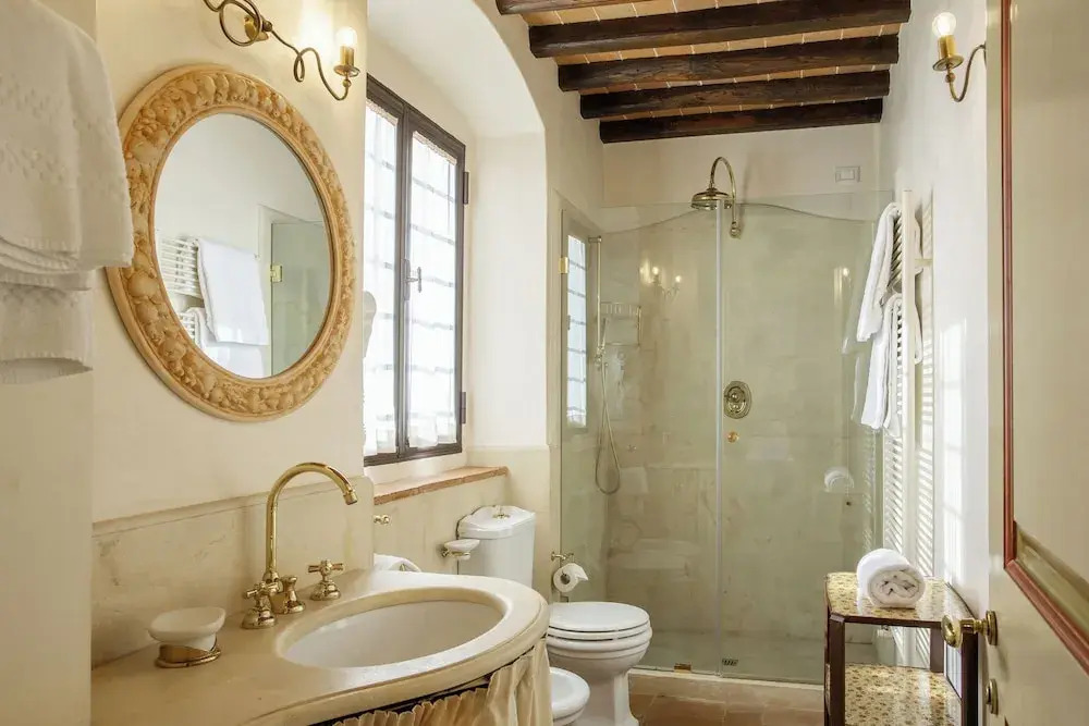 Castello di Montemasso B&B
