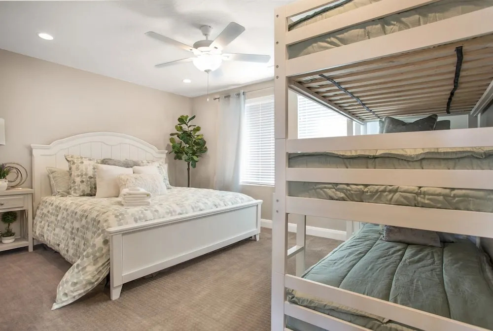 Heavenly Comfort @ Hell Hole Trail 5 Bedroom Home by RedAwning