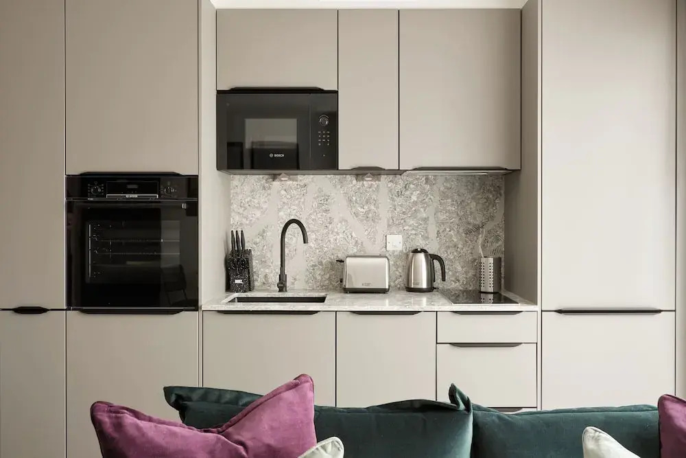 Commercial Road Serviced Apartments - London City East