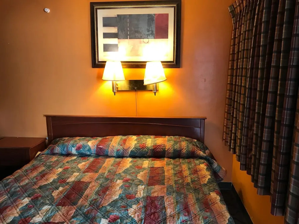 Towne House Motel