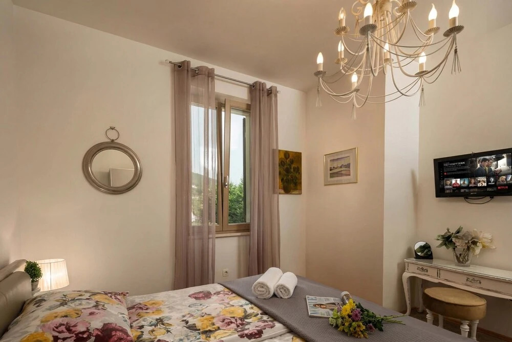 Villa Okra With Pool - Happy Rentals