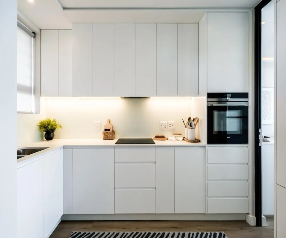 Magical Apartment w Uninterrupted Ocean Views Mouille Views
