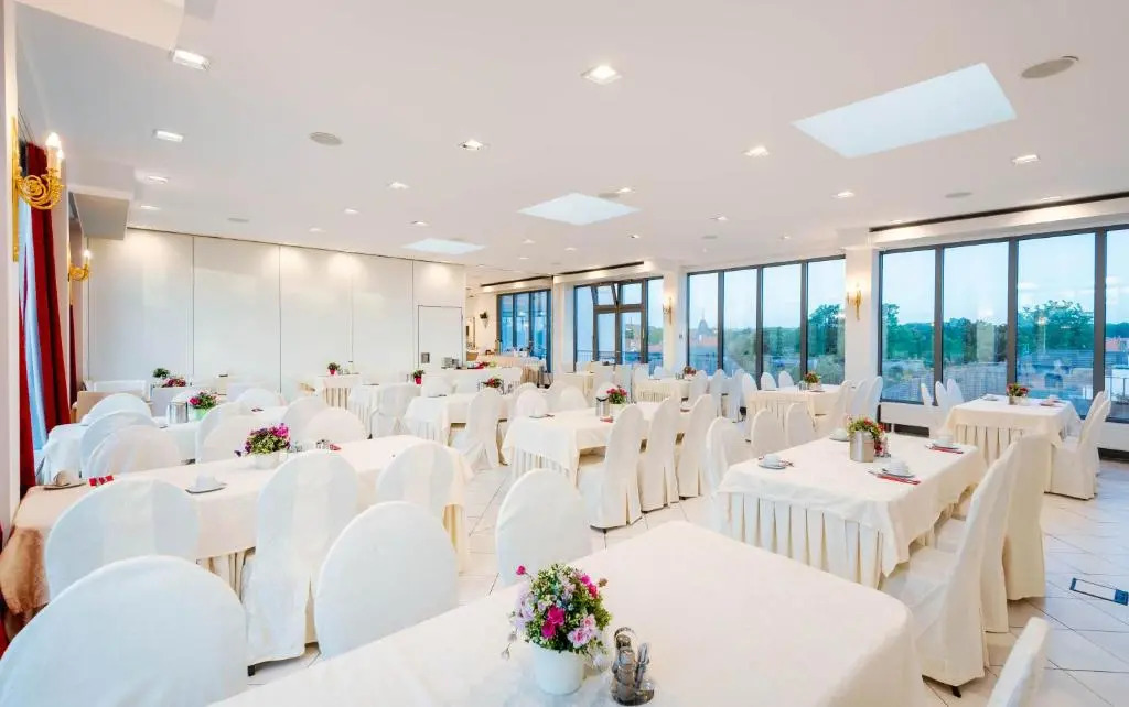 ALPHA HOTEL Hermann von Salza