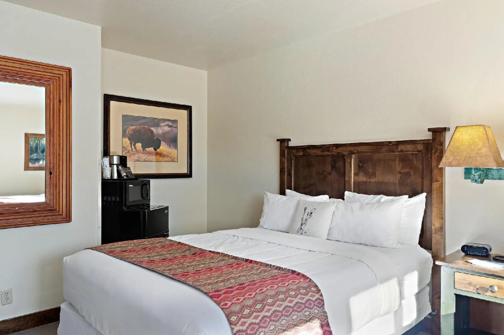Teewinot Lodge by Grand Targhee Resort