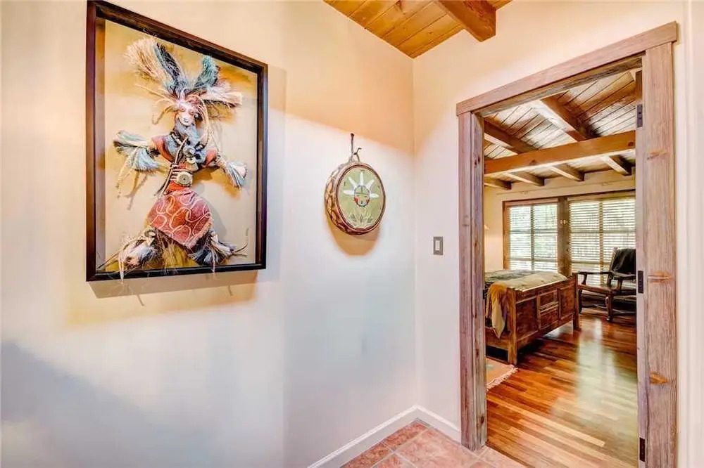Plaza Splendor - Three Bedroom Home