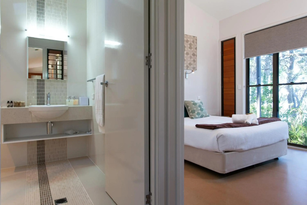 Eumarella Shores Noosa Lake Retreat