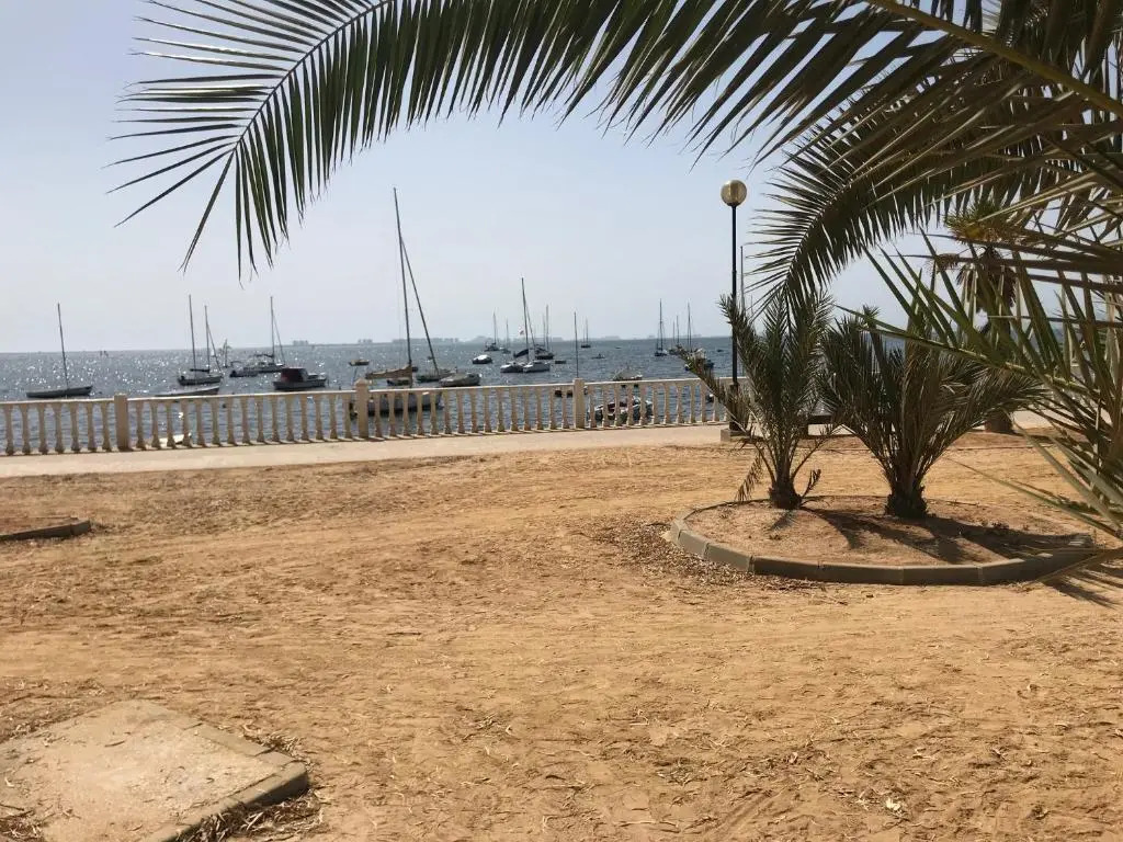 Playamar Iv Calle De La Rosalia 90A