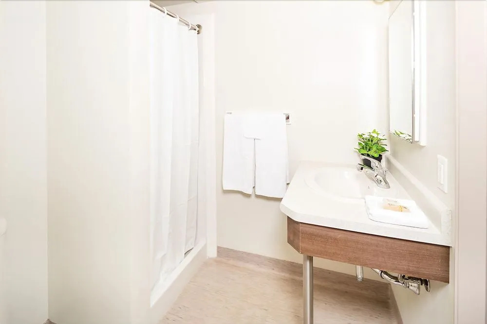 University of Winnipeg Downtown Hostel