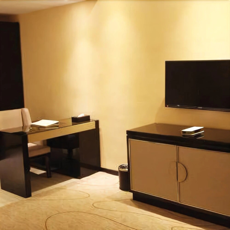 Pengzhou Business Hotel