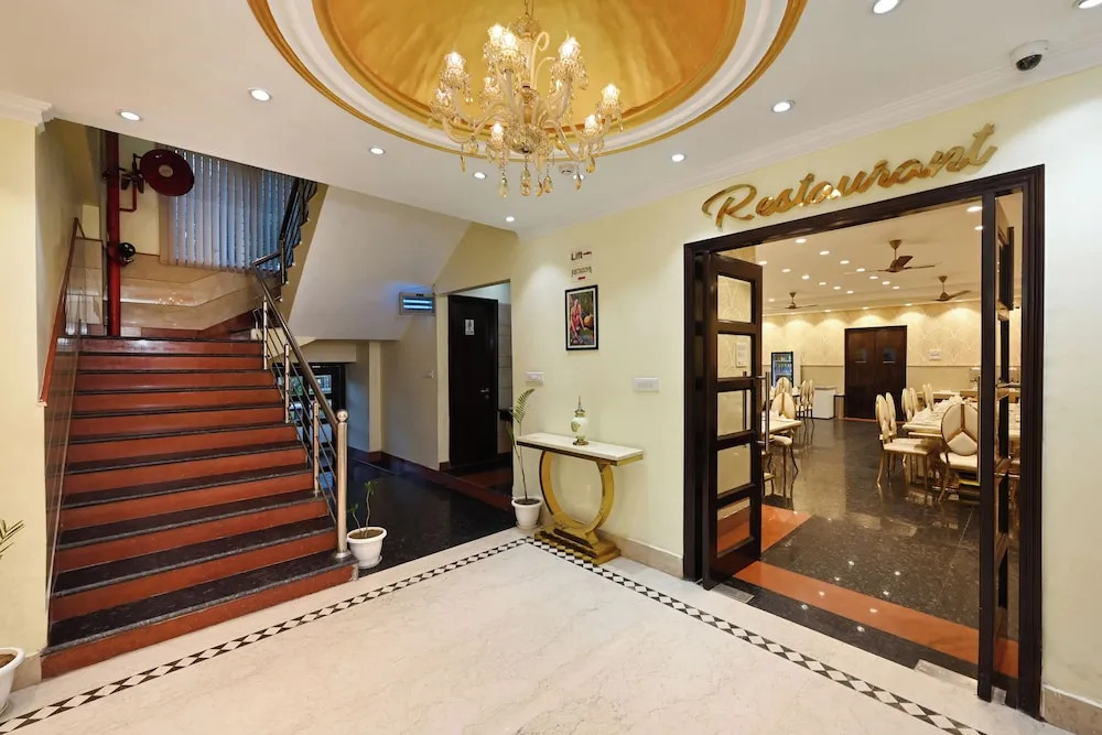 Hotel SKS Grand Palace-Vrindāvan