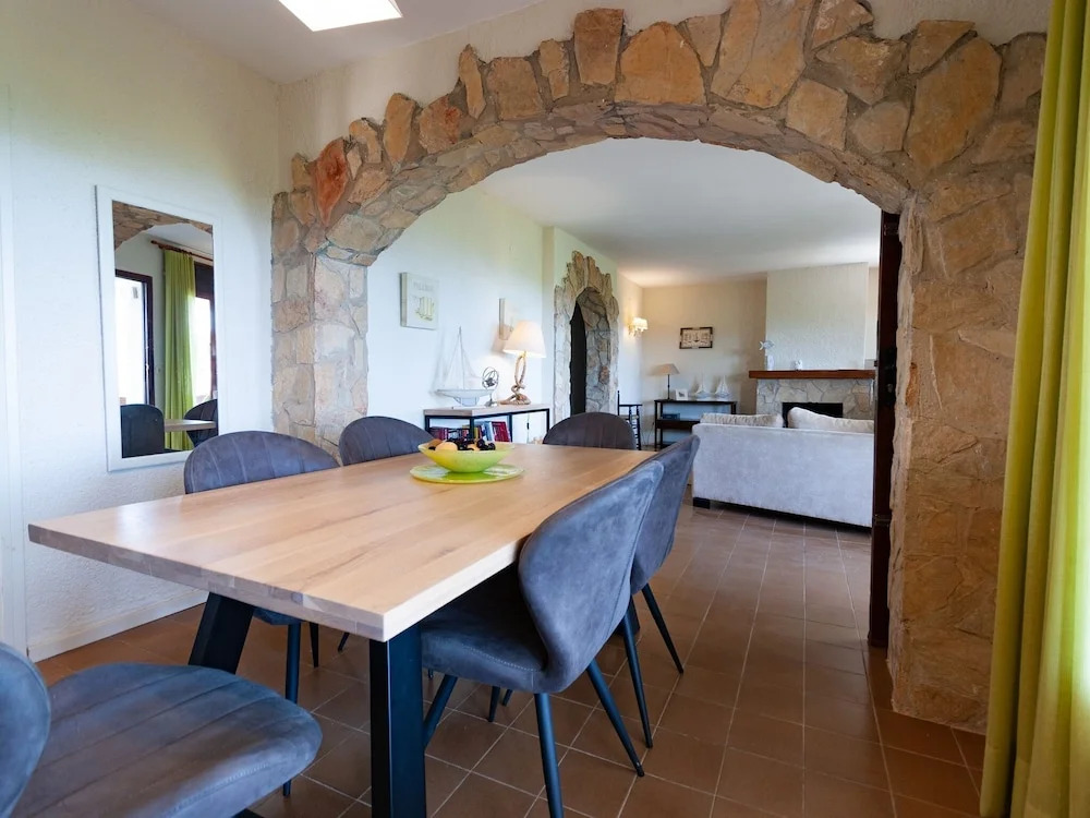 Lovely Holiday Home in Pals With Heated Pool and Sea Views