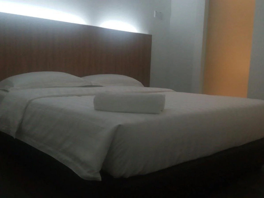 Place2Stay @ Gong Badak
