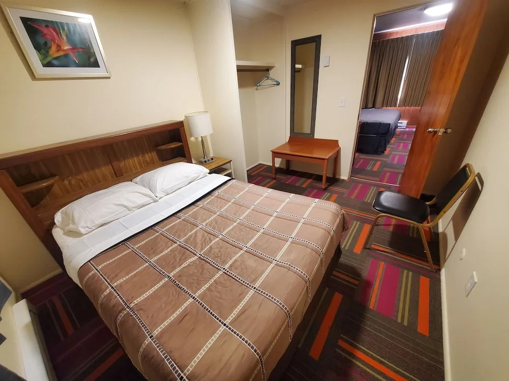Thunder Bird Motel