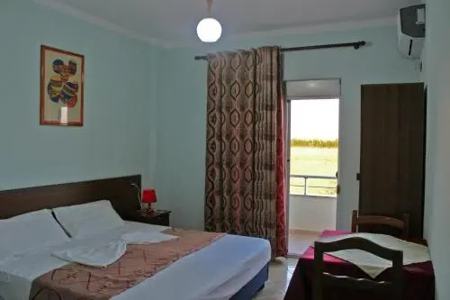 Gurguri Hotel