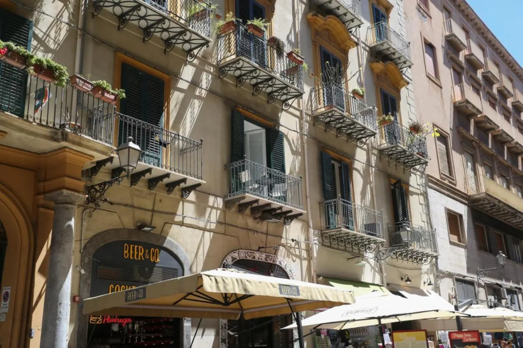 Maqueda View