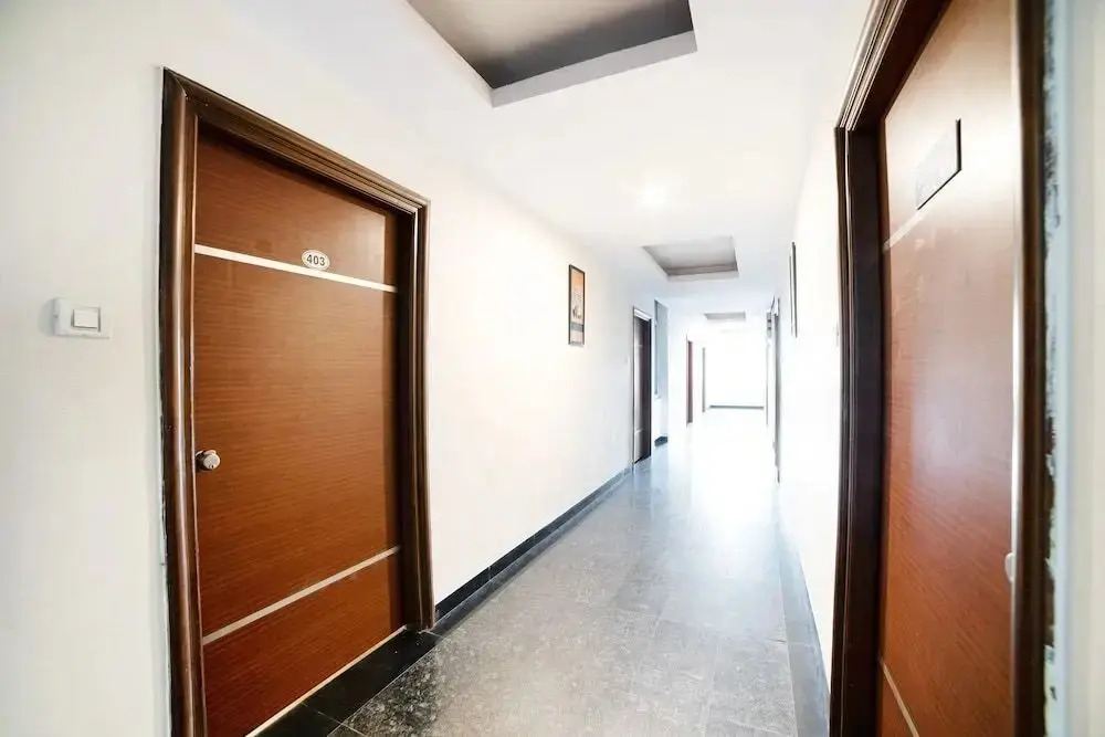 Hotel Riya Grand by OYO Rooms