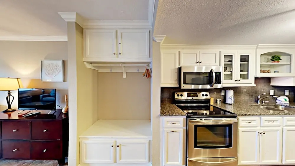 142 Sea Breeze - One Bedroom Condo