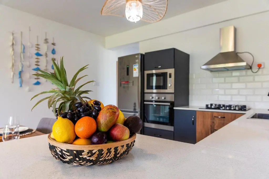 373 Wolmar Cosy and Modern Apartment- 200 metres from the Beach and Supermarkets and just next to Domaine de wolmar with views of deers and green natural park