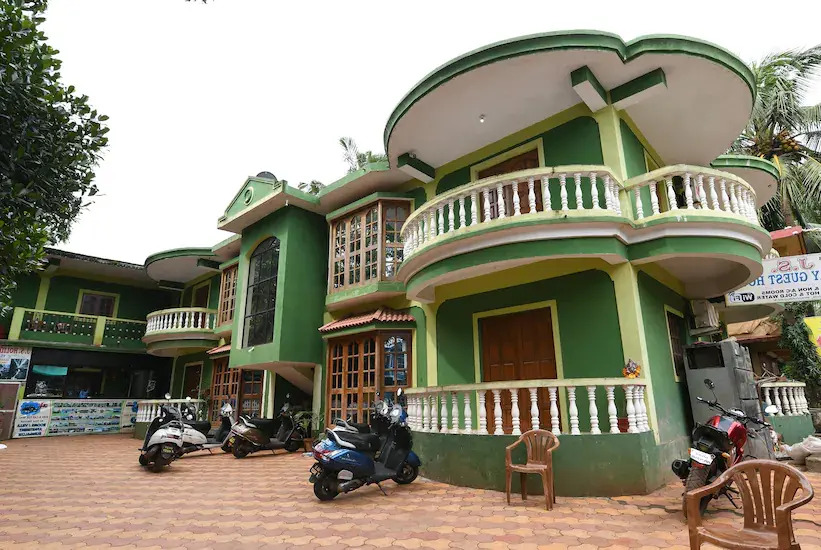 Js Holiday Homes