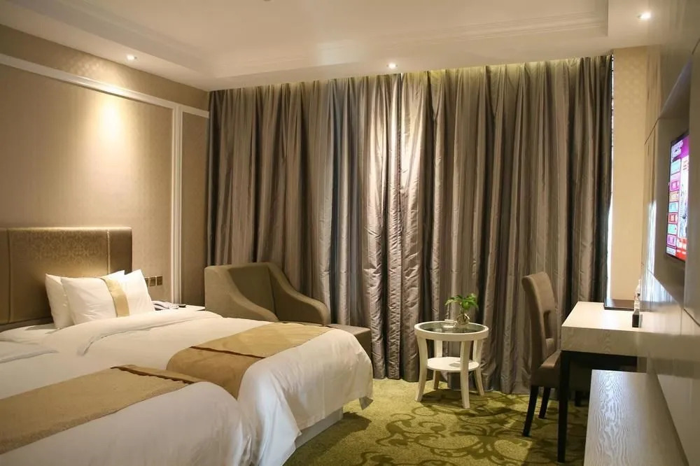 Huatong Hotel