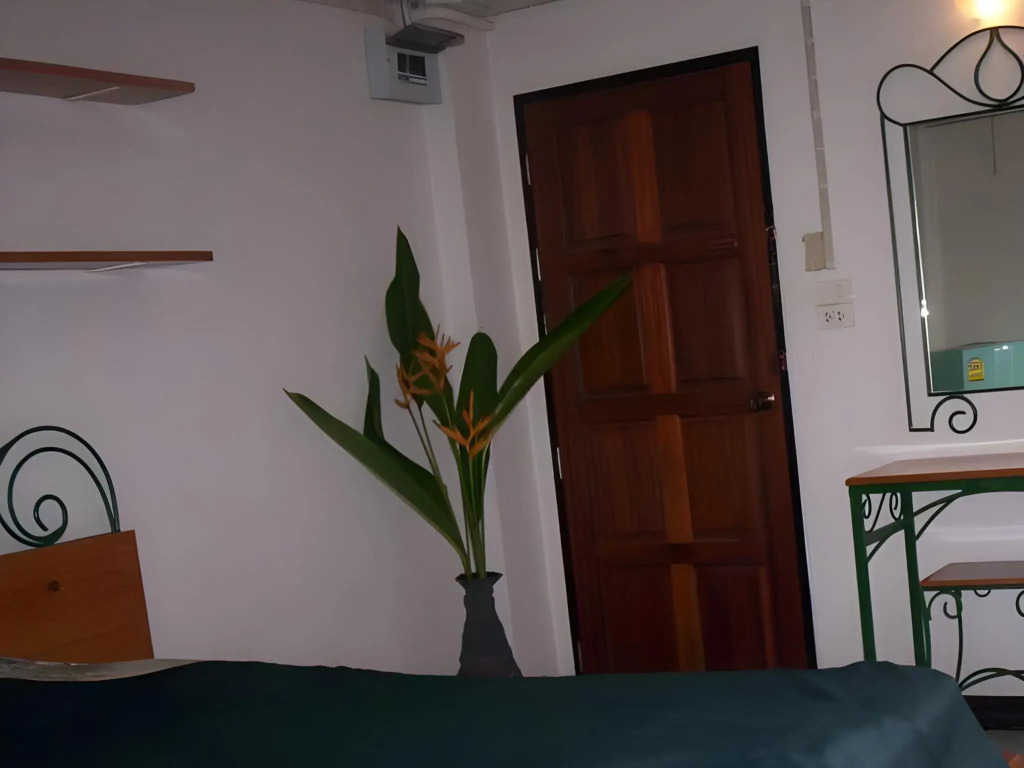 Baan Khun Mae Apartment