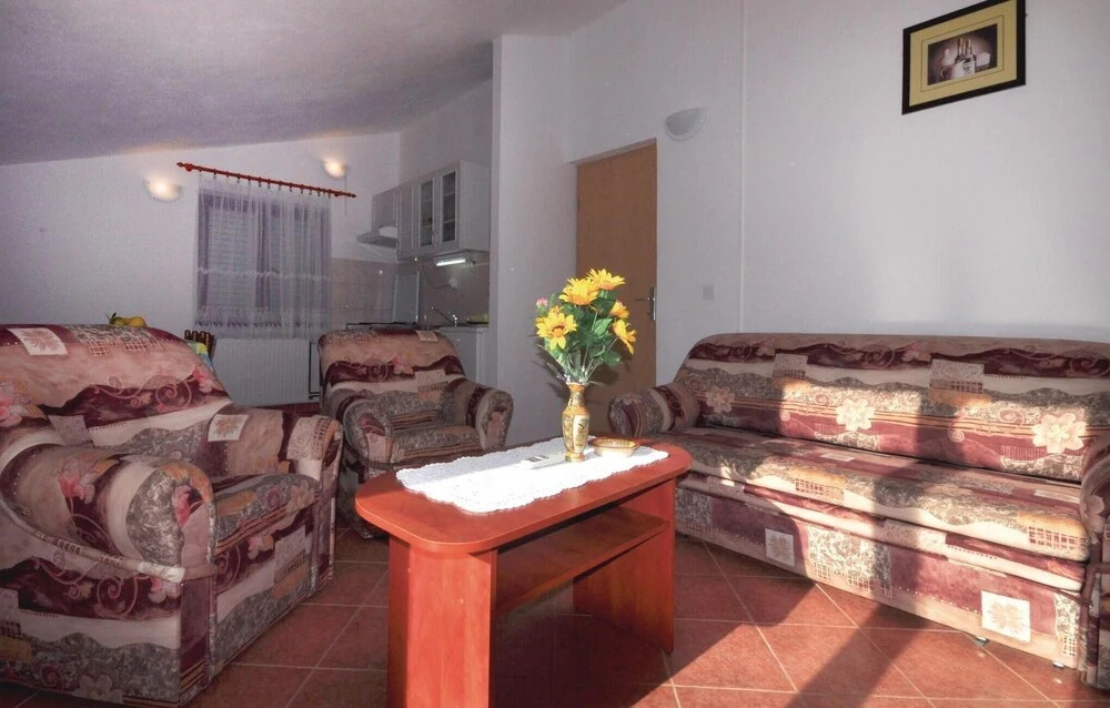 Awesome Apartment in Trogir With 1 Bedrooms