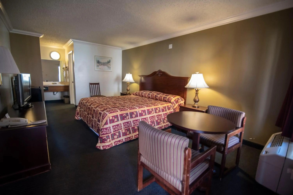 Knights Inn Buttonwillow